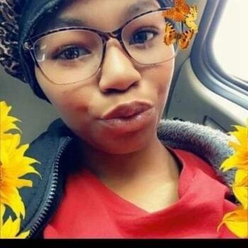 Babysitting job in Louisville: babysitting job Tatyanna