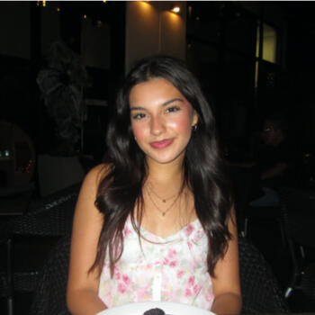 Babysitter in San Antonio: Ivanna