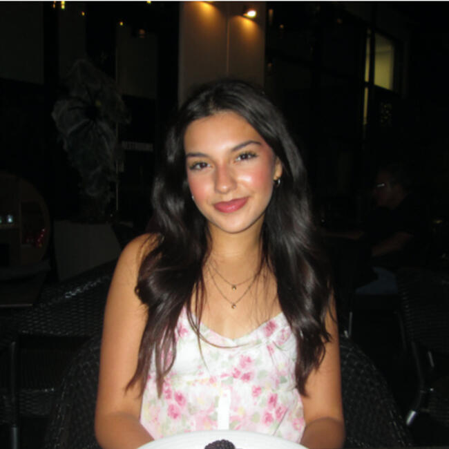 Babysitter in San Antonio: Ivanna