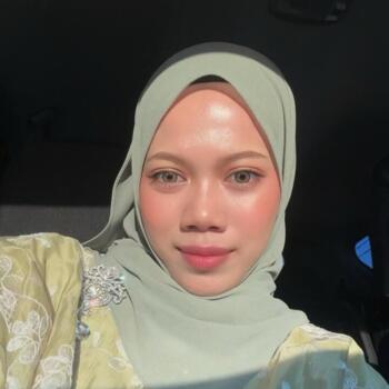 Pengasuh di Kuantan: Zafrina