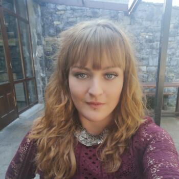Babysitter in Castlebar: Niamh
