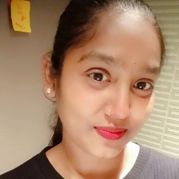 Babysitter Mumbai: Khushi