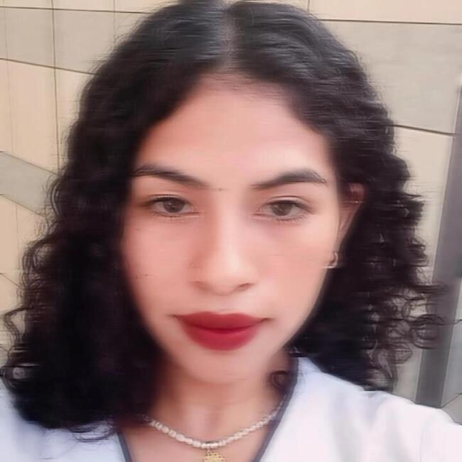Babysitter in Piura: Ana