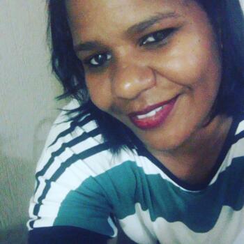 Babysitter in Duque de Caxias: SILVIA MOURA Do