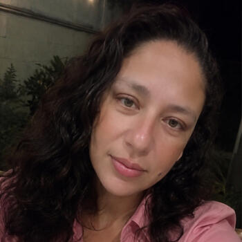 Babysitter Jundiaí: Alexandra Cristina