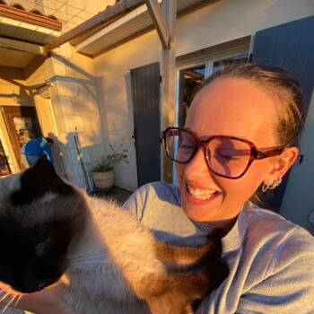 Babysitter in Villenave-d'Ornon: Camille