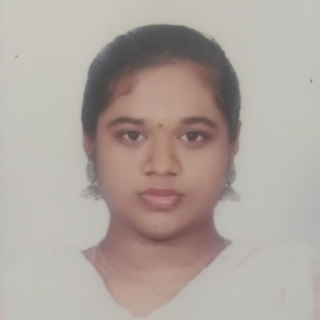 Babysitter in Chennai: Divyaa