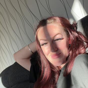 Babysitter in Dunedin: Dani