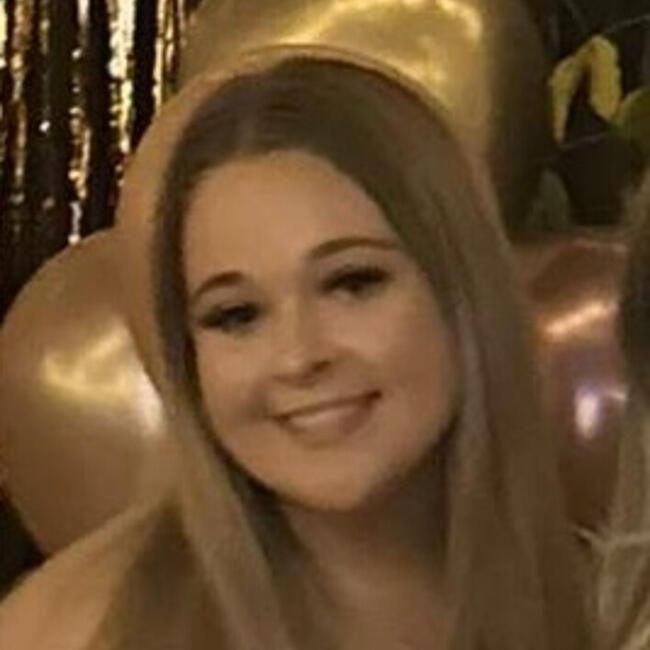 Babysitter in Ballarat: Maddison