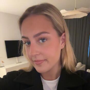 Babysitter in Frederikssund: Monique