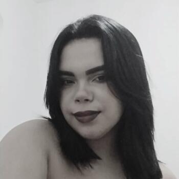 Babysitter in Santa Inês: Natalia