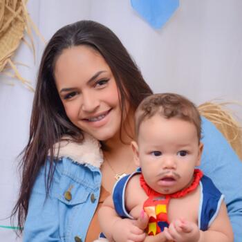 Babysitter Marília: Amanda