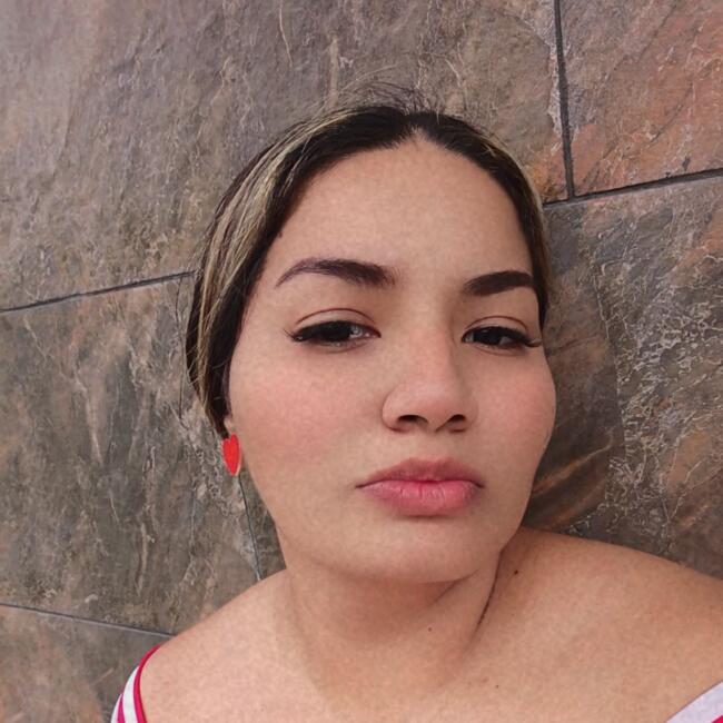 Niñera en Eloy Alfaro: Gema