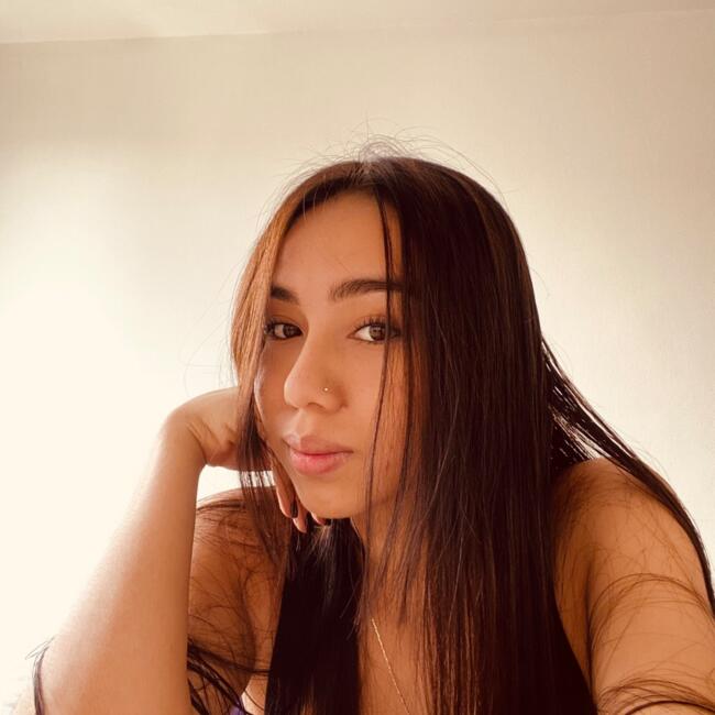 Nounou à Paris: Yauris lopez