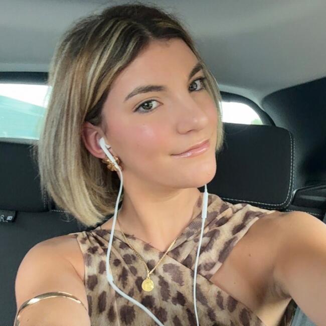 Babysitter in Châtillon-sur-Loire: Emma