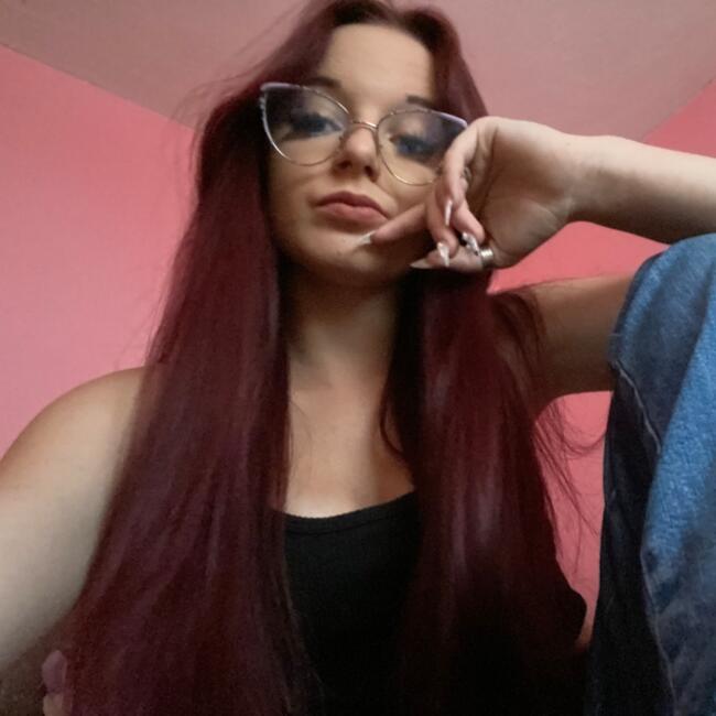 Babysitter in Târgu Jiu: Elena