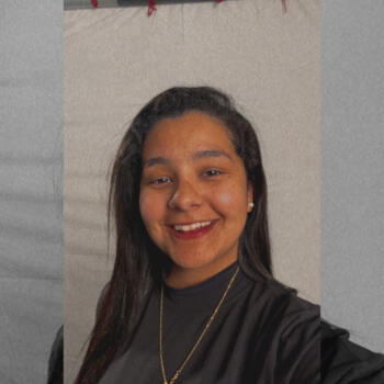 Emprego de babá em Rio de Janeiro: emprego de babá Nadine