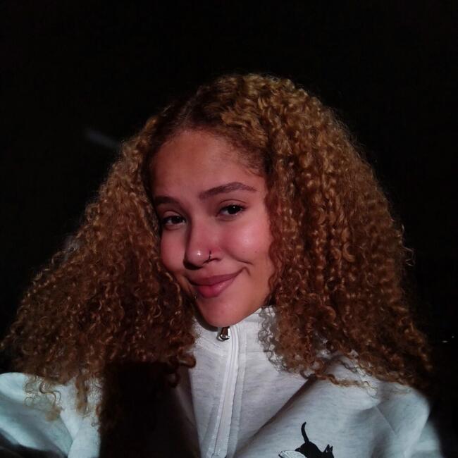 Babysitter in Londrina: Isabelly