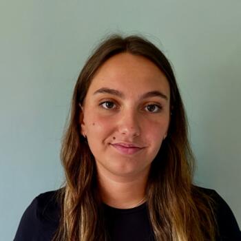 Babysitter in Sucy-en-Brie: Emma