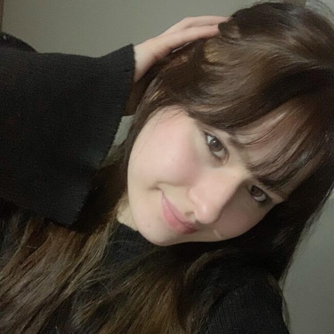 Babysitter in Santa Rita: Dhara