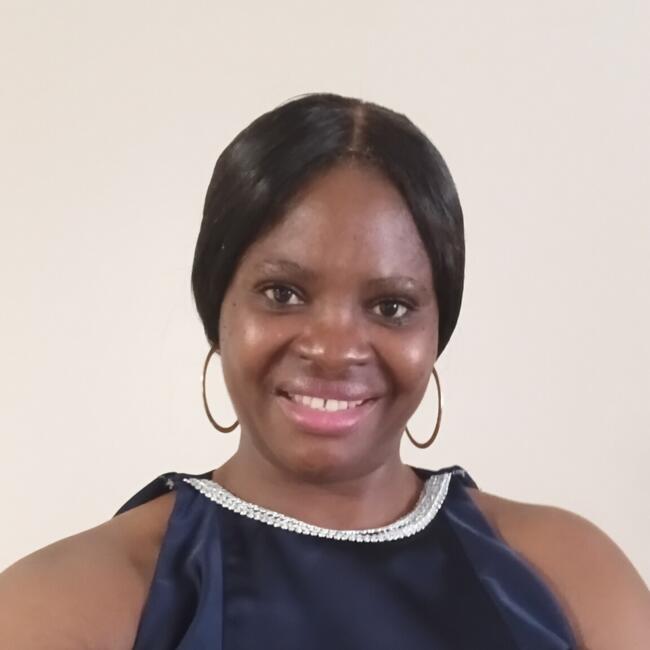 Nounou à Saskatoon: Folorunso