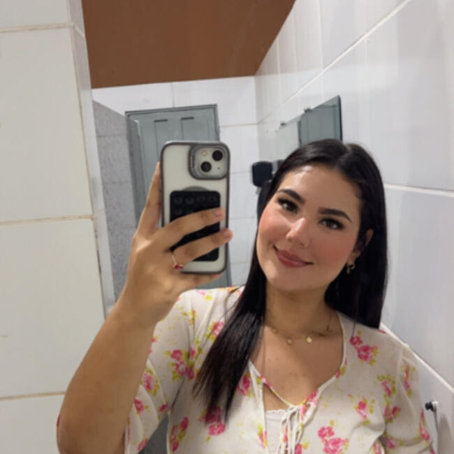 Babysitter in São José do Rio Preto: Tia Julia