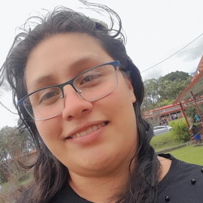 Babysitter in Alajuelita: Yulisa