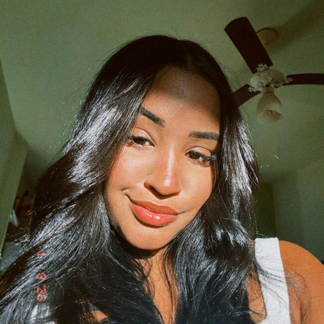 Babysitter in São Pedro da Aldeia: Leticia