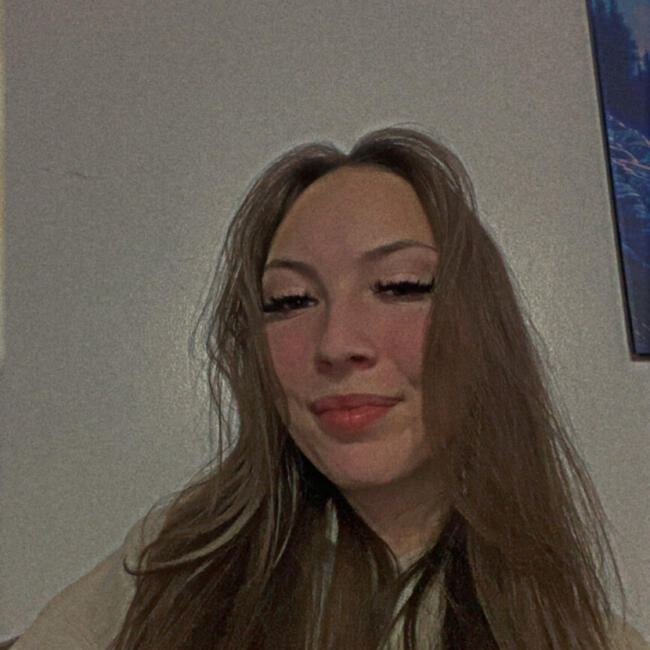 Babysitter in Lachine: Megane