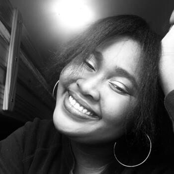 Baby-sitter in Toronto: Emmanuella