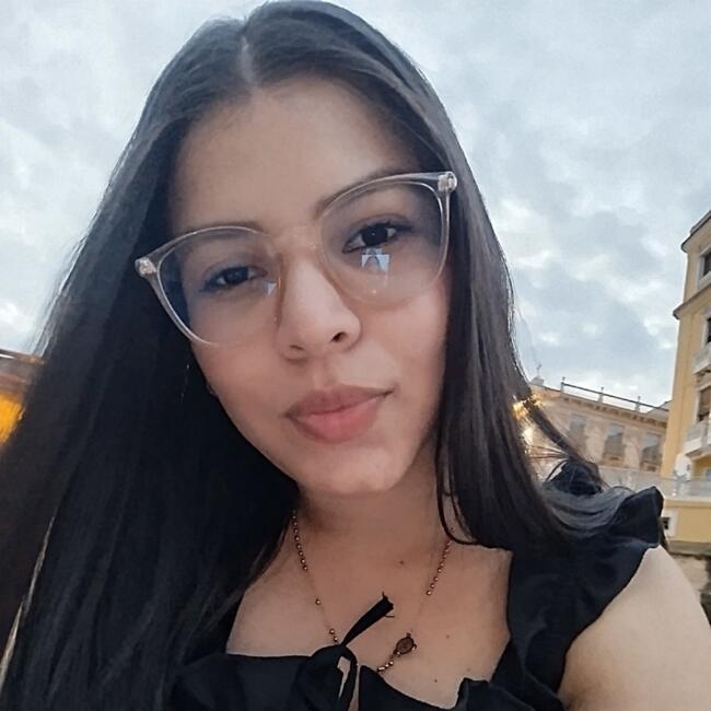 Canguro en Murcia: Tatiana