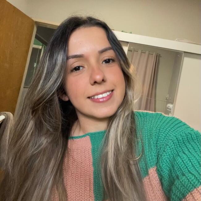 Babysitter in Lavras: Daniela