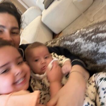 Babysitter Job in Budapest: Babysitter Job Rommy