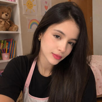 Babysitter Aparecida de Goiânia: Clara