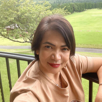 Babysitter in Tokyo: Karen