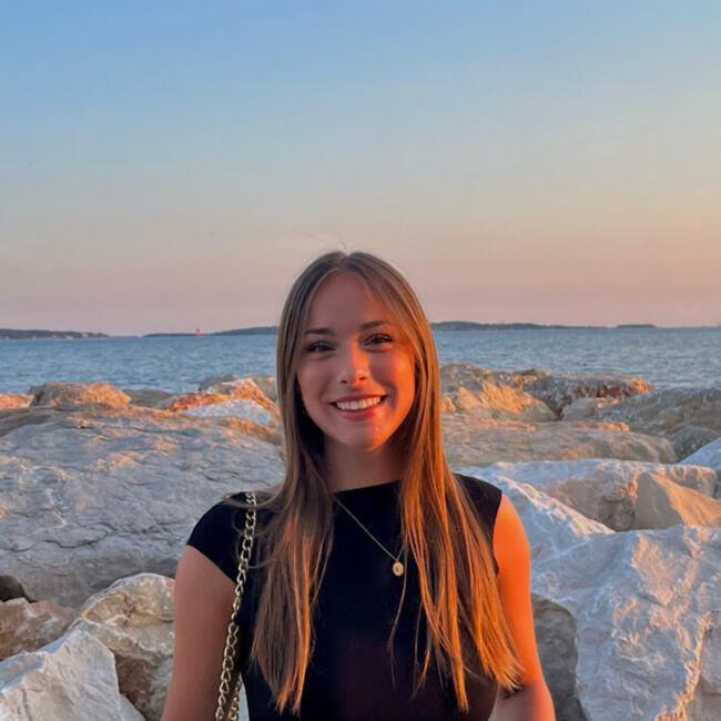 Babysitter in Lille: Charlotte