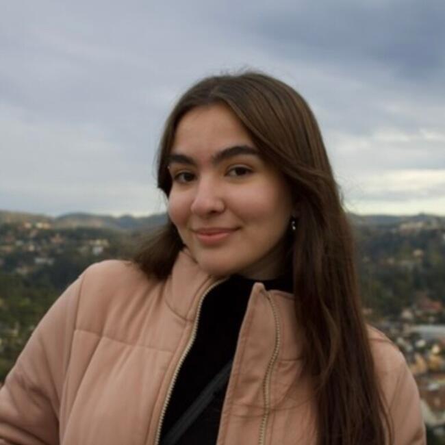 Babysitter in Lorena: Maria Eduarda