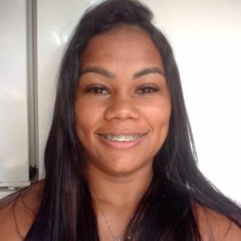 Babysitter Natal: Raila