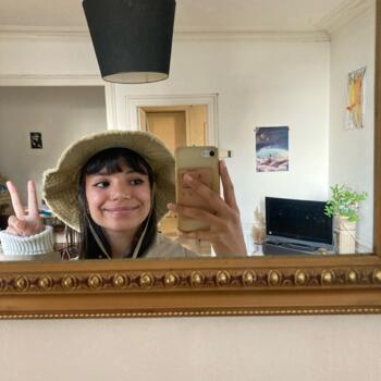 Baby-sitter in Clermont-Ferrand: Kim