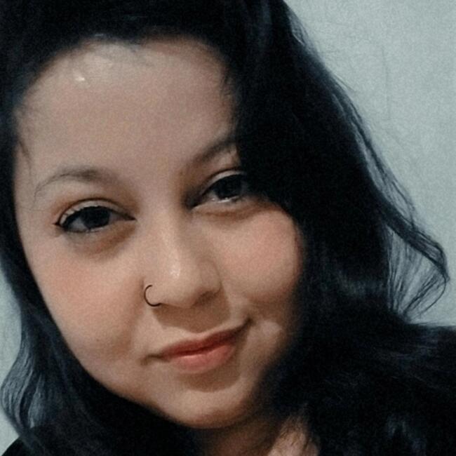 Babysitter in Anápolis: Juliana