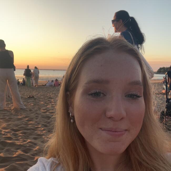 Babysitter in Melbourne: Eden