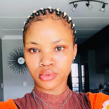 Babysitter Johannesburg: Thobile Amanda