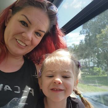 Lavoro per babysitter a Brisbane: lavoro per babysitter Crystal