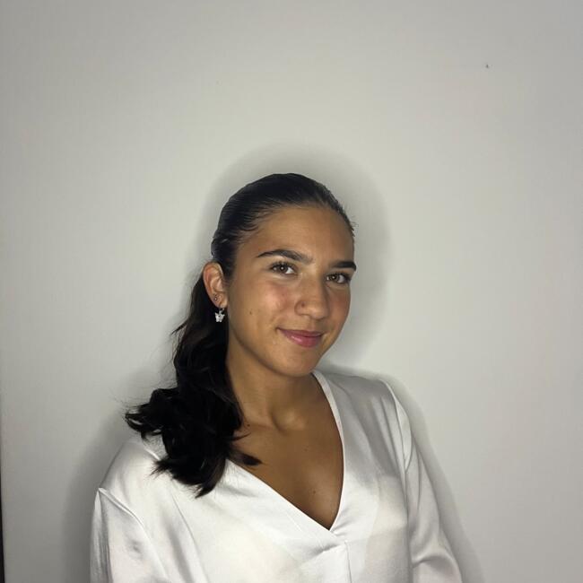 Babysitter em Oeiras: Mariana Delgado