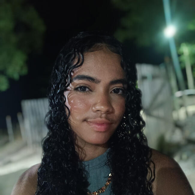 Babá em Limoeiro: Jéssica