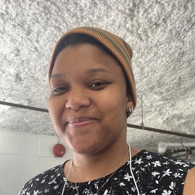 Baby-sitter in Pitt Meadows: Chloe