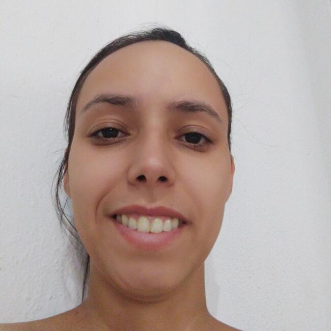 Babysitter in Uberlândia: Sarah