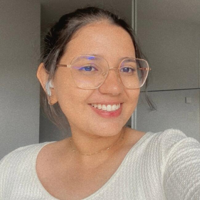 Babysitter in Cork: Nayra