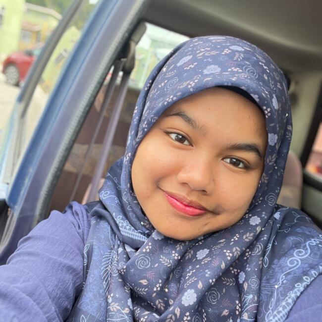 Babysitter in Bandar Puncak Alam: Ayu