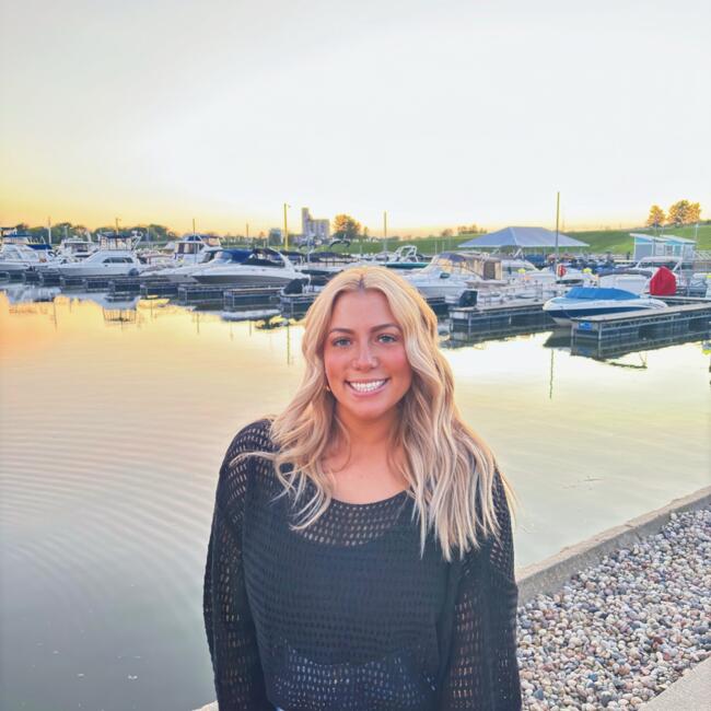 Nanny in Seneca (Illinois): Bryana